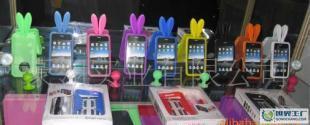 「兔子耳朵2011」Rabito iPhone4 保護(hù)套 經(jīng)典設(shè)計中的可愛與防護(hù)平衡